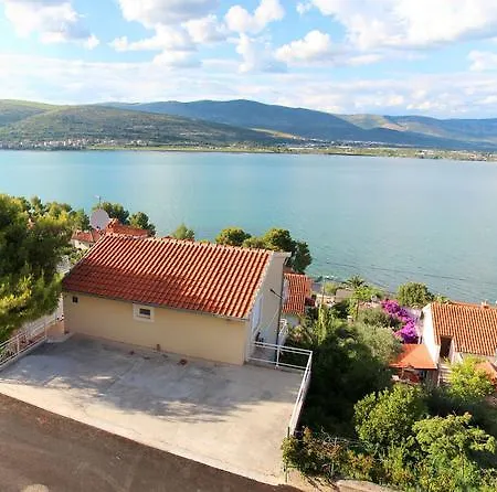 Antonio Apartmán *