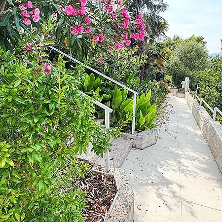 Apartment Antonio Trogir