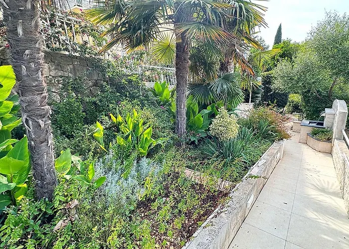 安东尼奥公寓 特罗吉尔