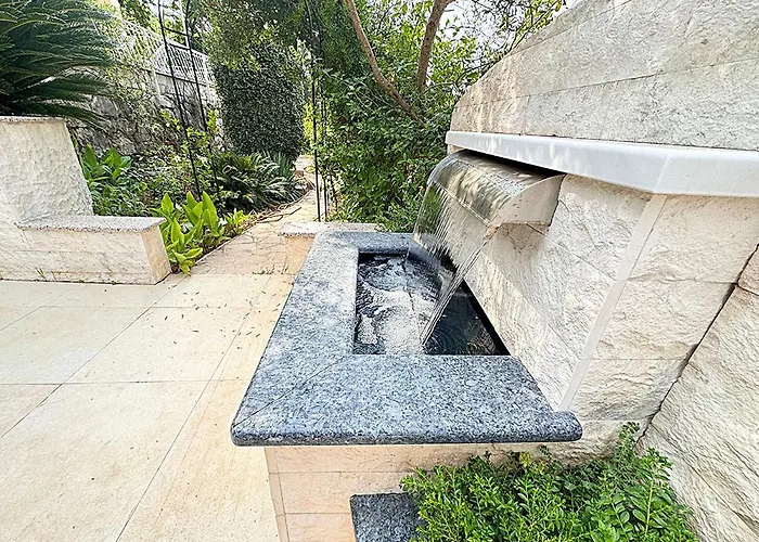 安东尼奥公寓 公寓 *