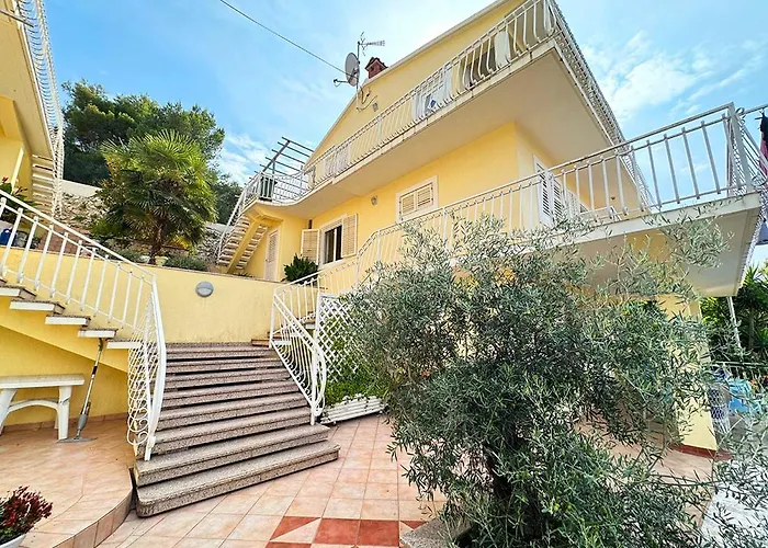 安东尼奥公寓 公寓 特罗吉尔